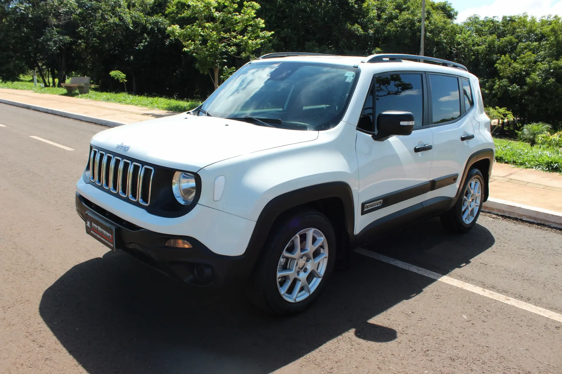 JEEP RENEGADE 1.8 16V FLEX SPORT 4P AUTOMÁTICO