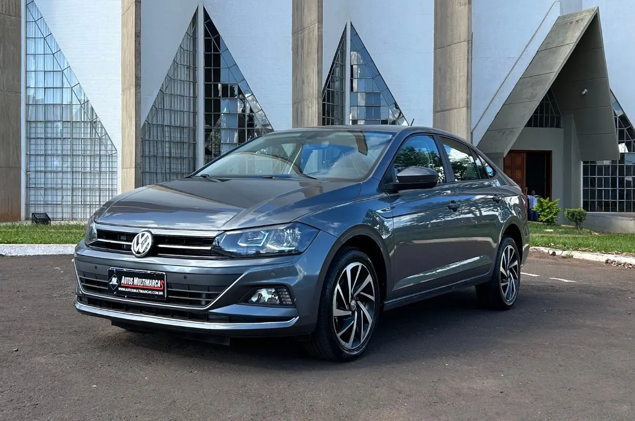 VOLKSWAGEN VIRTUS 1.0 200 TSI HIGHLINE AUTOMÁTICO