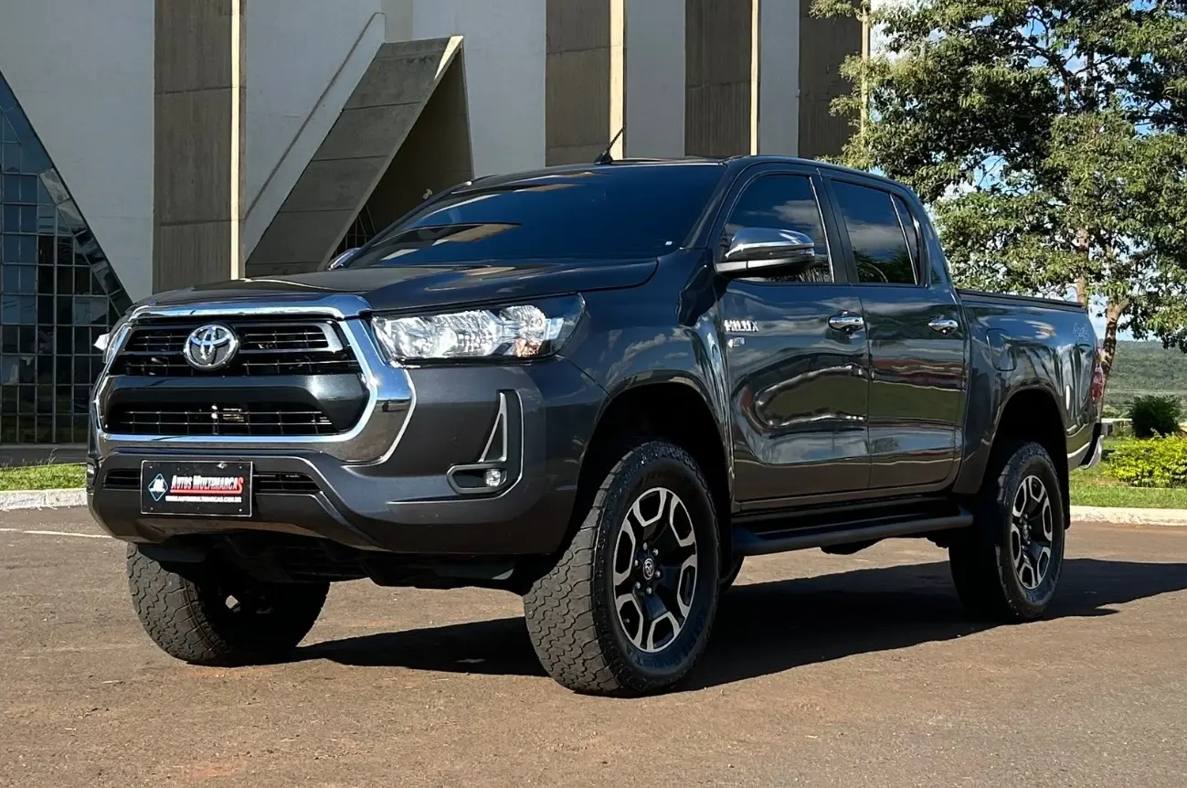 TOYOTA HILUX 2.7 VVT-I FLEX CD SRV 4X4 AUTOMÁTICO