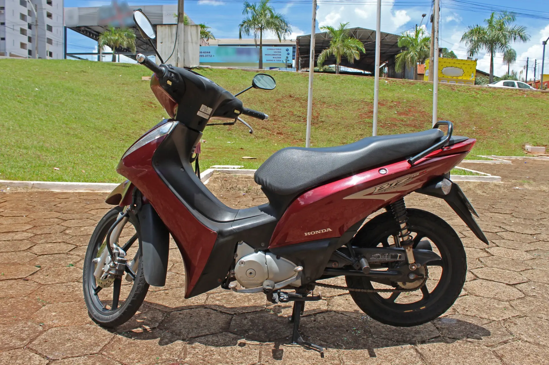 HONDA BIZ 125 EX Utilitária