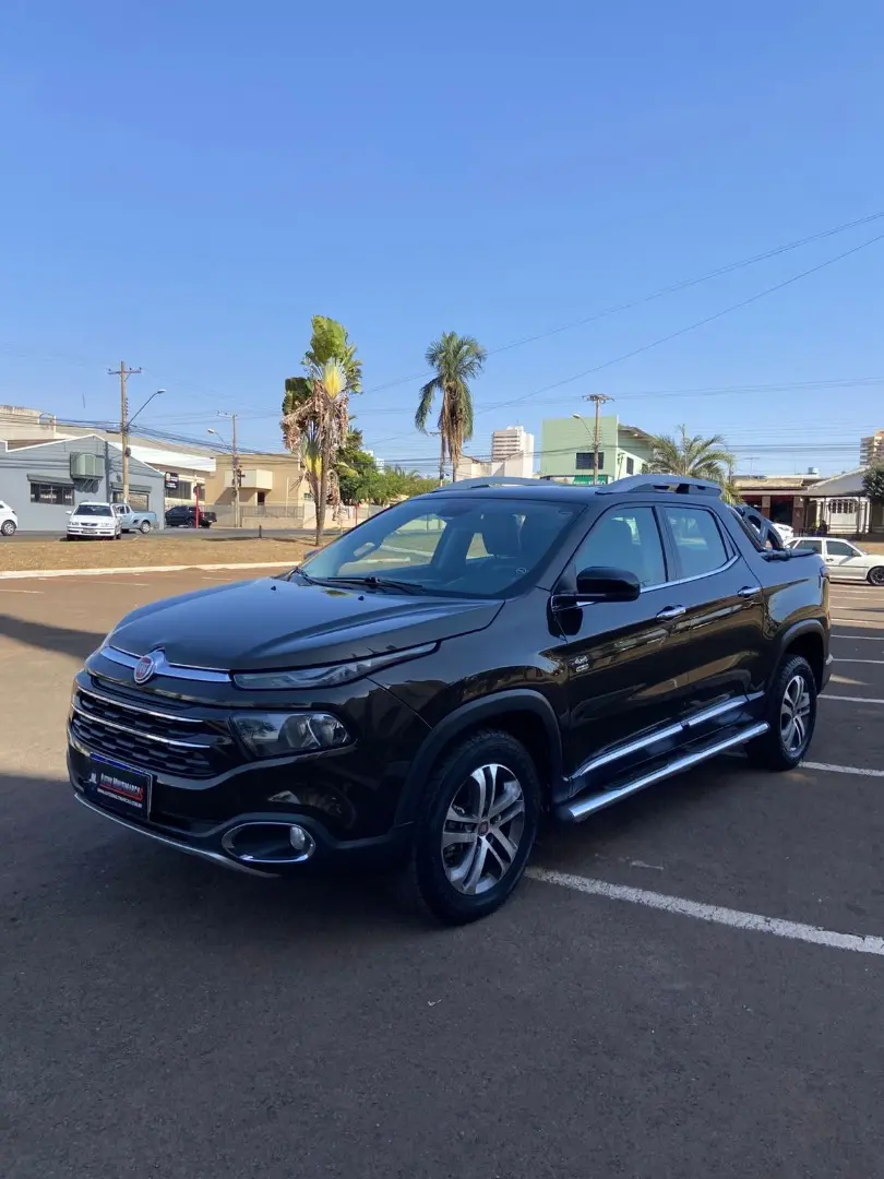 FIAT TORO 2.0 16V TURBO DIESEL VOLCANO 4WD AT9