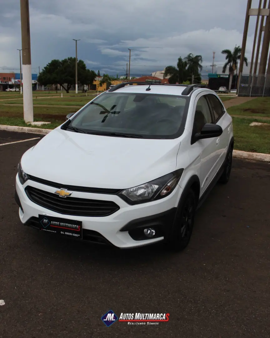 CHEVROLET ONIX 1.4 MPFI ACTIV 8V FLEX 4P MANUAL