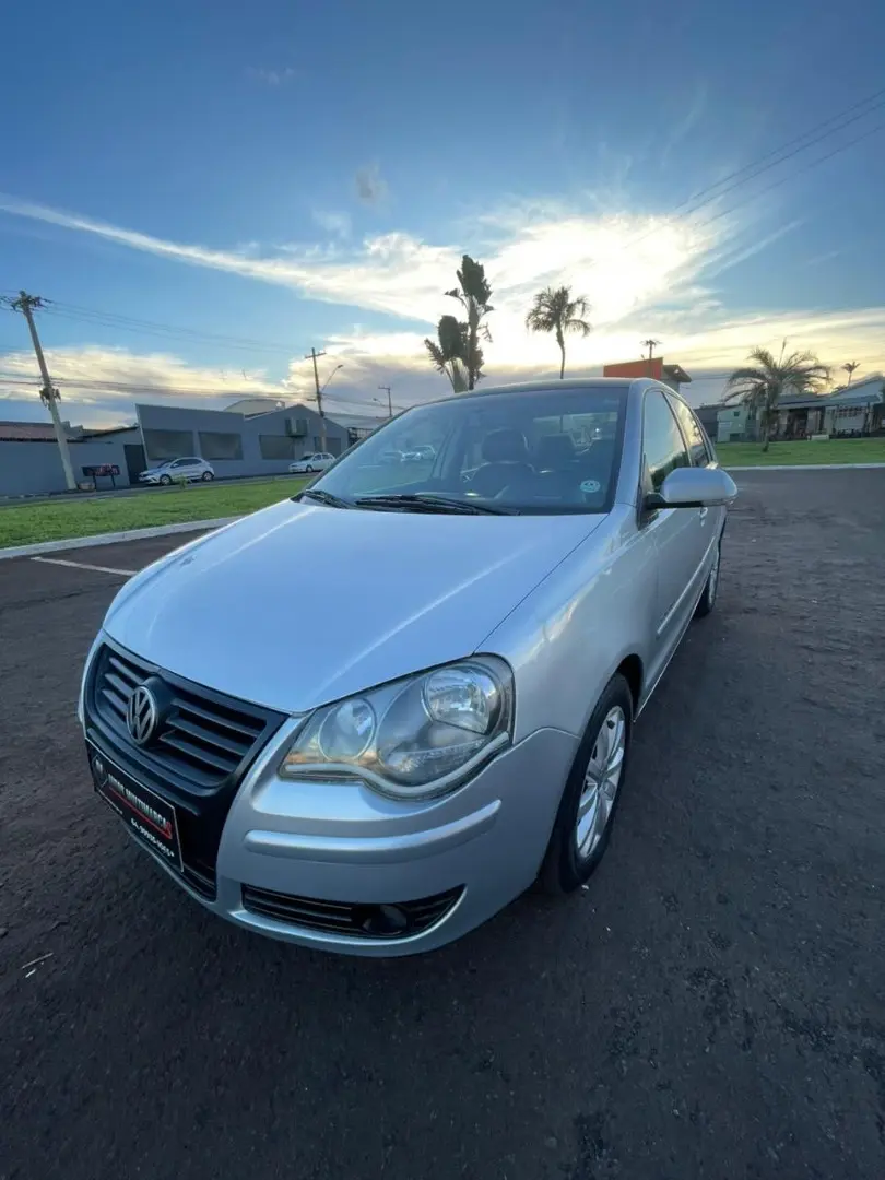 VOLKSWAGEN POLO SEDAN 1.6 MI COMFORTLINE 8V FLEX 4P MANUAL