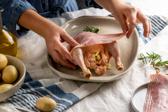 Fim de ano impulsiona consumo de carne de aves no Brasil