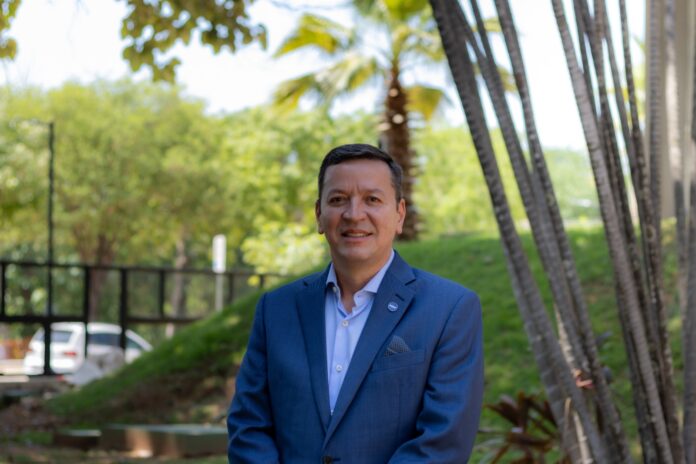 Silvio Rangel - Foto oficial