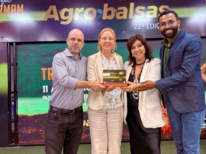 WhatsApp-Image-2025-10-27-at-18.55.22--2-