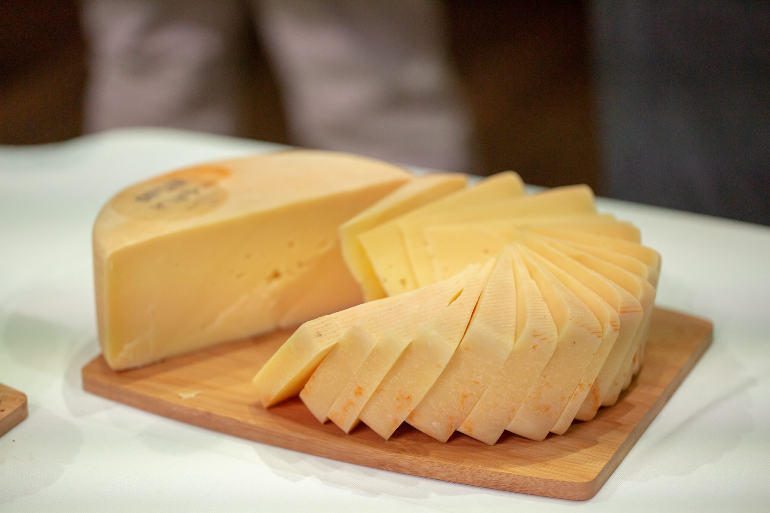 Mundial do Queijo do Brasil 2026 apresenta Vila Gastronômica inédita com foco em produção artesanal