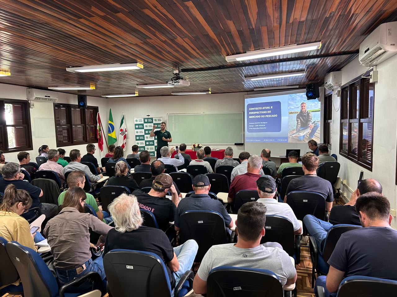 Sistema FAESC/SENAR destaca crescimento da tilapicultura e desafios do mercado do pescado