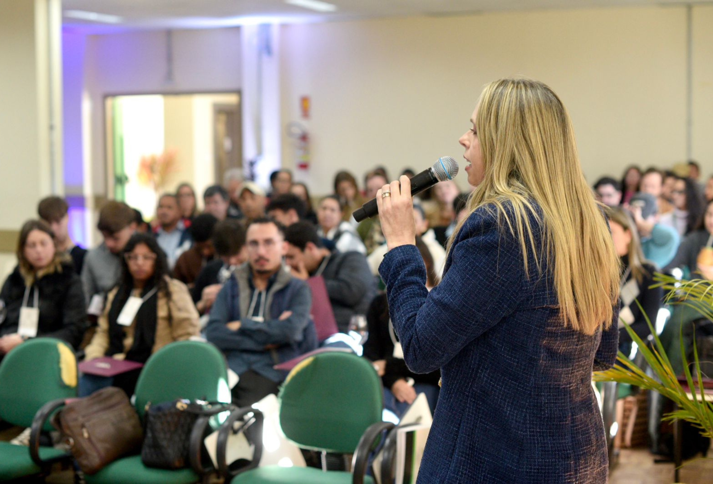 Fórum de Vitivinicultura abre com debate sobre terroirs da Campanha Gaúcha