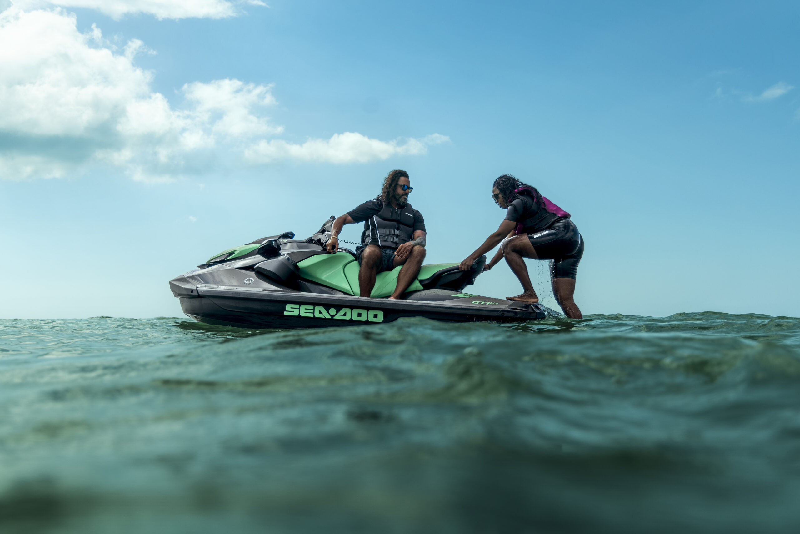 Sea-Doo participa do Marina Itajaí Boat Show com lançamentos da linha 2026 em parceria com a Montreal Powersports