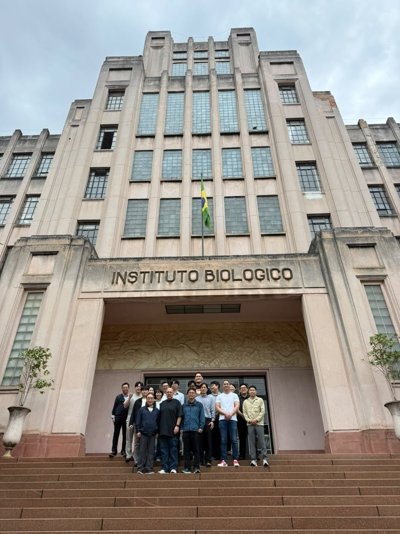 Instituto Biológico recebe missão de empresas sul-coreanas para fortalecer cooperação em sanidade animal